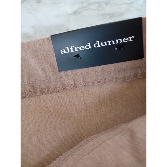 NWT Alfred Dunner Pull On Pants Size 14 - Picture 4 of 8